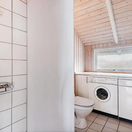 Three-bedroom In Sydals